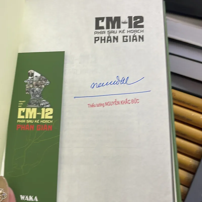 CM12-phía sau kế hoạch phản gián(có chữ kí tác giả ) 1032839