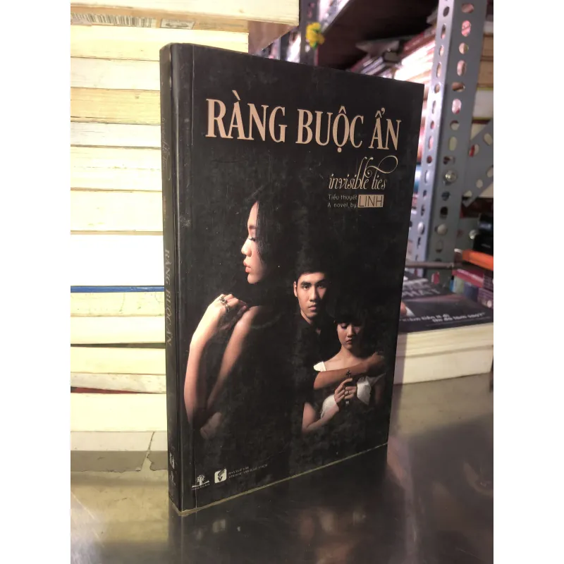 Ràng buộc ẩn - Linh 1023772