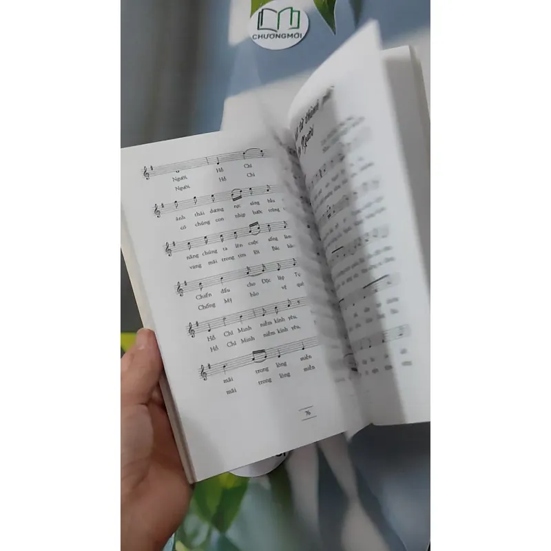  Tuyển Tập Thơ Và Nhạc Về Bác Hồ 928555