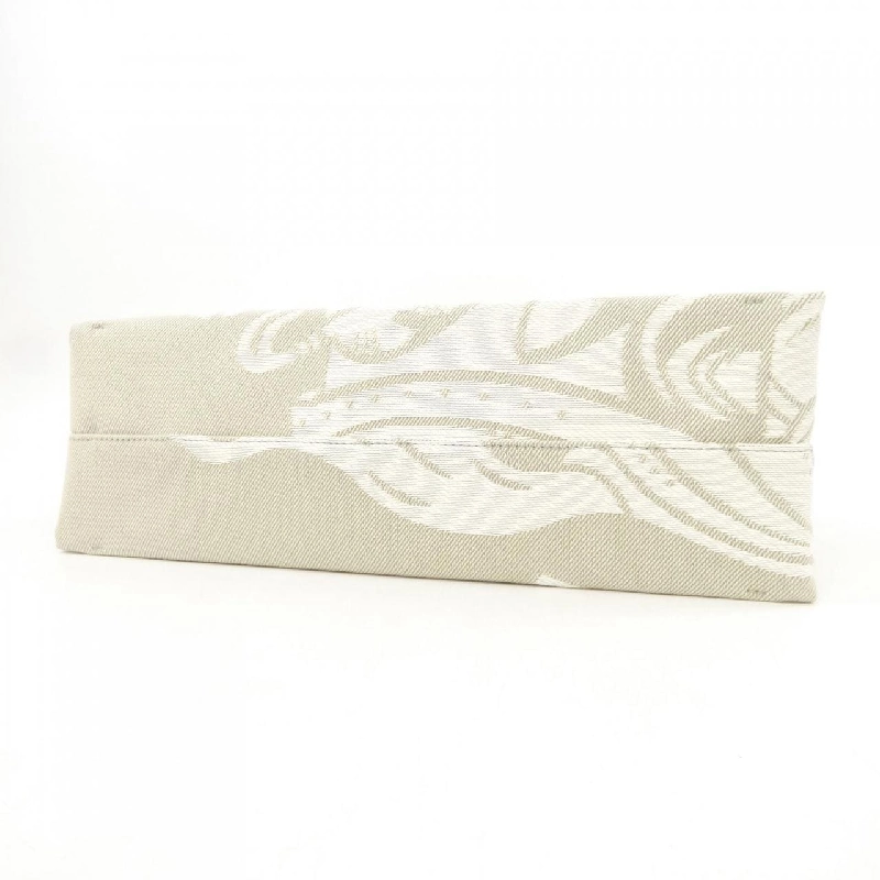 Túi xách BURBERRY 8093183 - Hàng hiệu Chính hãng 902328