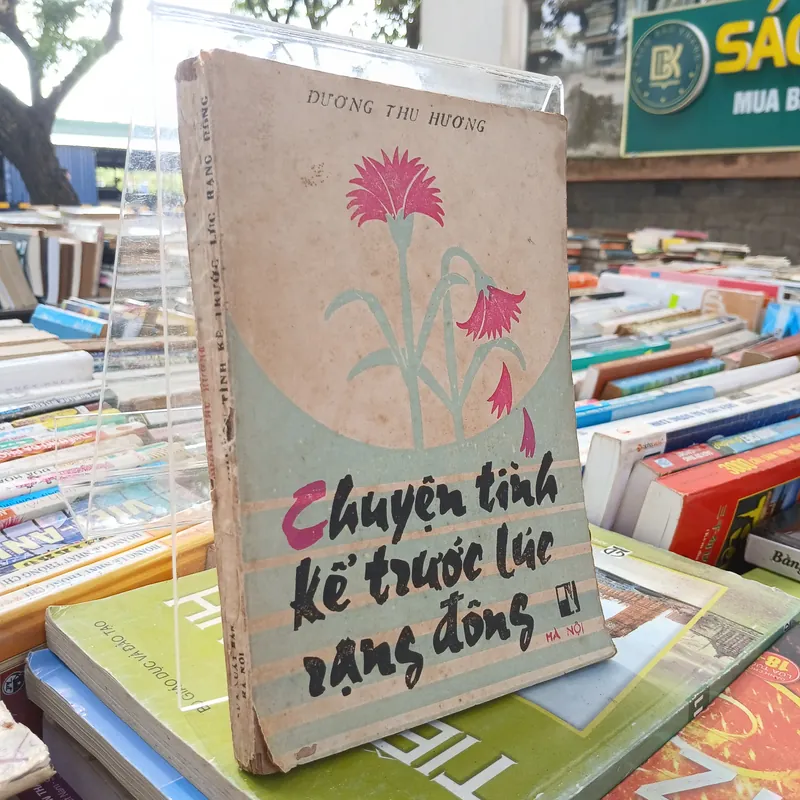 CHUYỆN TÌNH KỂ TRƯỚC LÚC RẠNG ĐÔNG  561875