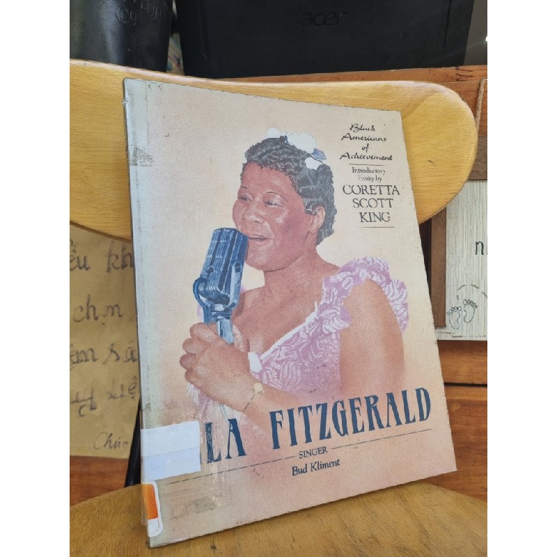 LA FITZGERALD : SINGER - BUD KLIMENT 120290