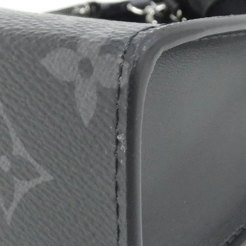 Túi đeo vai Louis Vuitton Monogram Eclipse Reverse Gaston Wearable Wallet M81124 - Hàng hiệu Chính hãng 803032