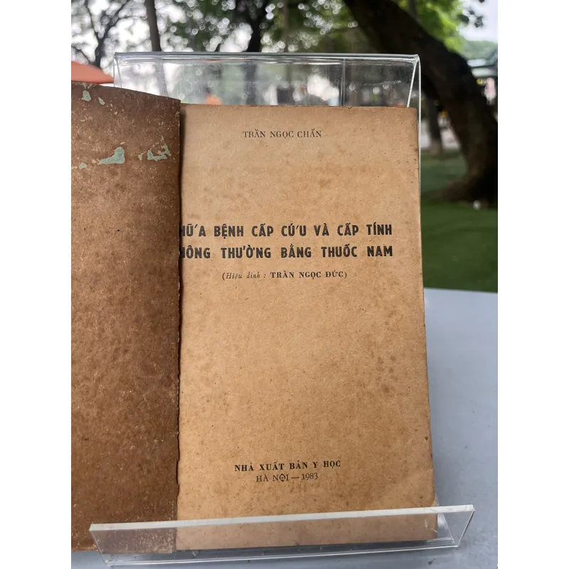 CHỮA BỆNH CẤP CỨU VÀ CẤP TÍNH THÔNG THƯỜNG BẰNG THUỐC NAM 589796