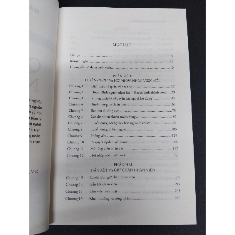 Quản trị nhân sự đúng mới 90% bẩn nhẹ 2019 HCM1410 Barbara Mitchell & Cornelia Gamlem QUẢN TRỊ 304191