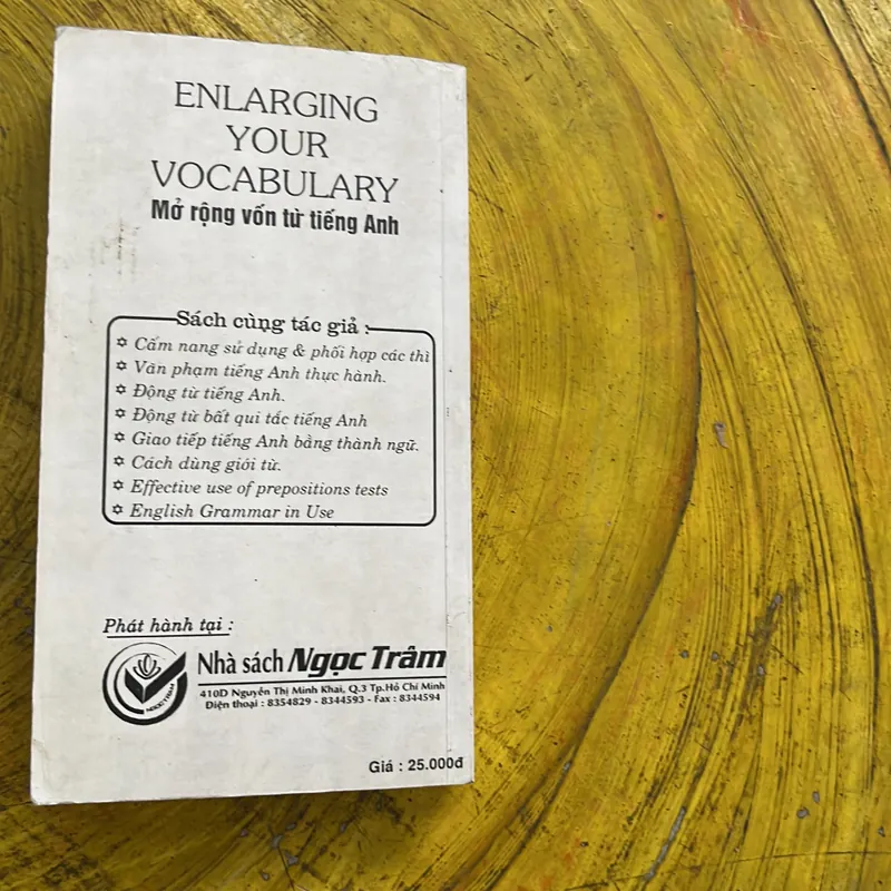COMBO A PRACTICAL ENGLISH GRAMMAR EXERCISES- ENLARGING YOUR VOCABULARY 568598