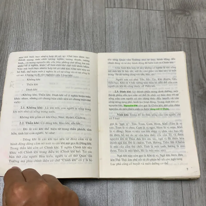 Đông y chẩn đoán và luận trị. 2b3.  732174