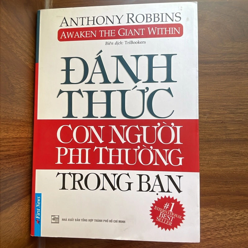 Sách self-help Đánh thức con người phi thường trong bạn còn mới 199507