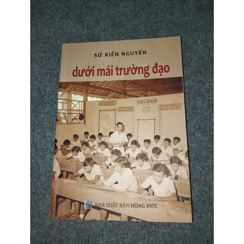 DƯỚI MÁI TRƯỜNG ĐẠO 991116