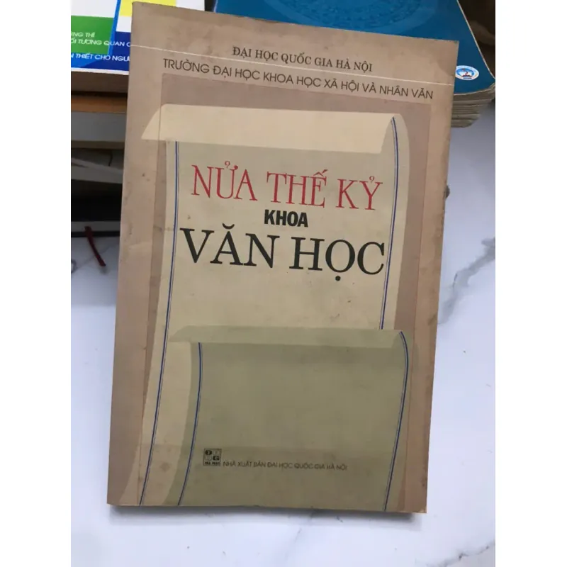 Nửa thế kỷ khoa Văn học – Trường ĐHKHXH&NV – ĐHQGHN 604093