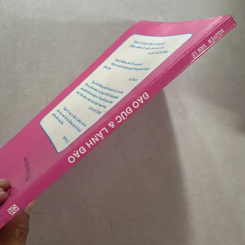 Đạo đức và lãnh đạo - Nguyễn Văn Lê 801011