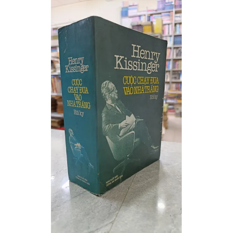 CUỘC CHẠY ĐUA VÀO NHÀ TRẮNG - LÊ NGỌC TÚ 738791