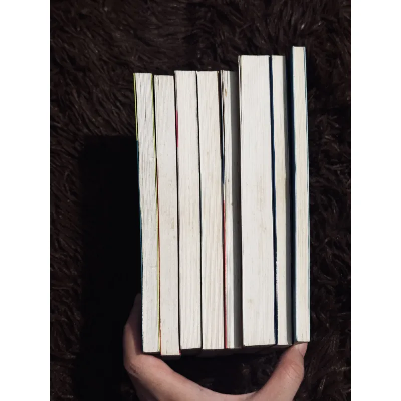 Combo 8 tác phẩm của Banana Yoshimoto 929332