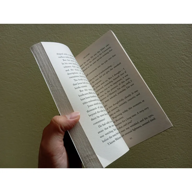 The giver, sách ngoại văn tiếng Anh english book  735994