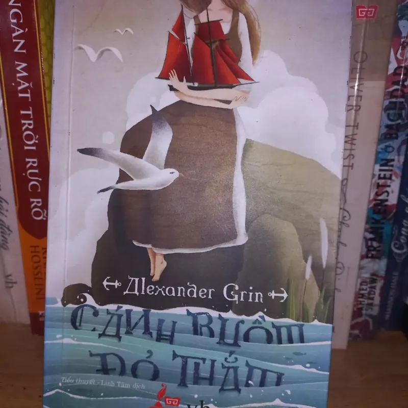 Cánh buồm đỏ thắm 571237