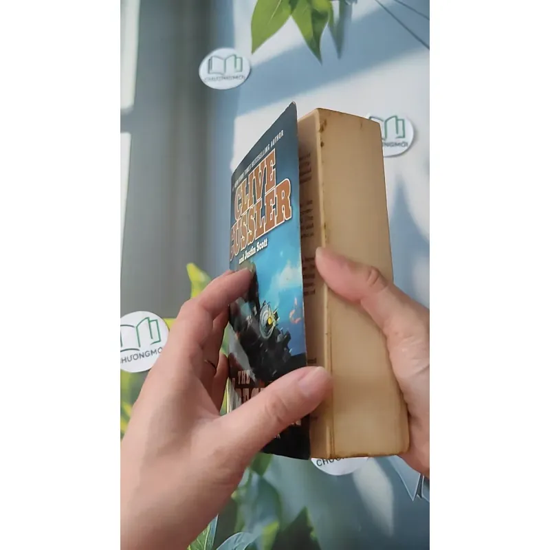 [MIỄN PHÍ BỌC SÁCH] The Wrecker - Clive Cussler & Justin Scott 1027185