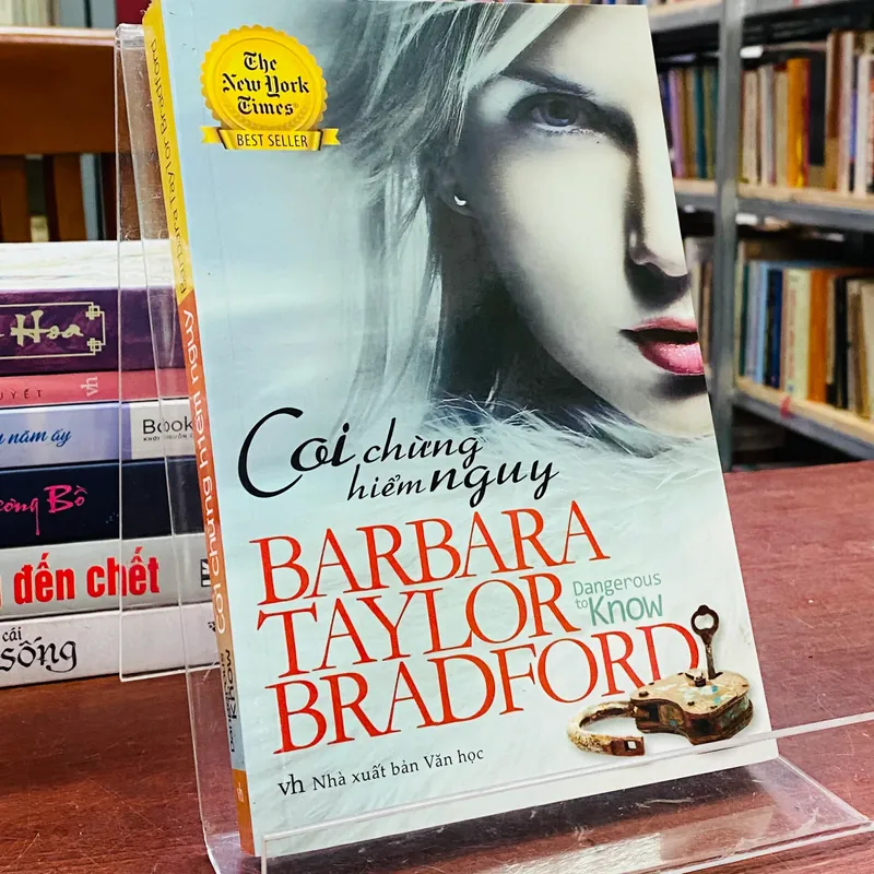 COI CHỪNG HIỂM NGUY - BARBARA TAYLOR BRADFORD 563652