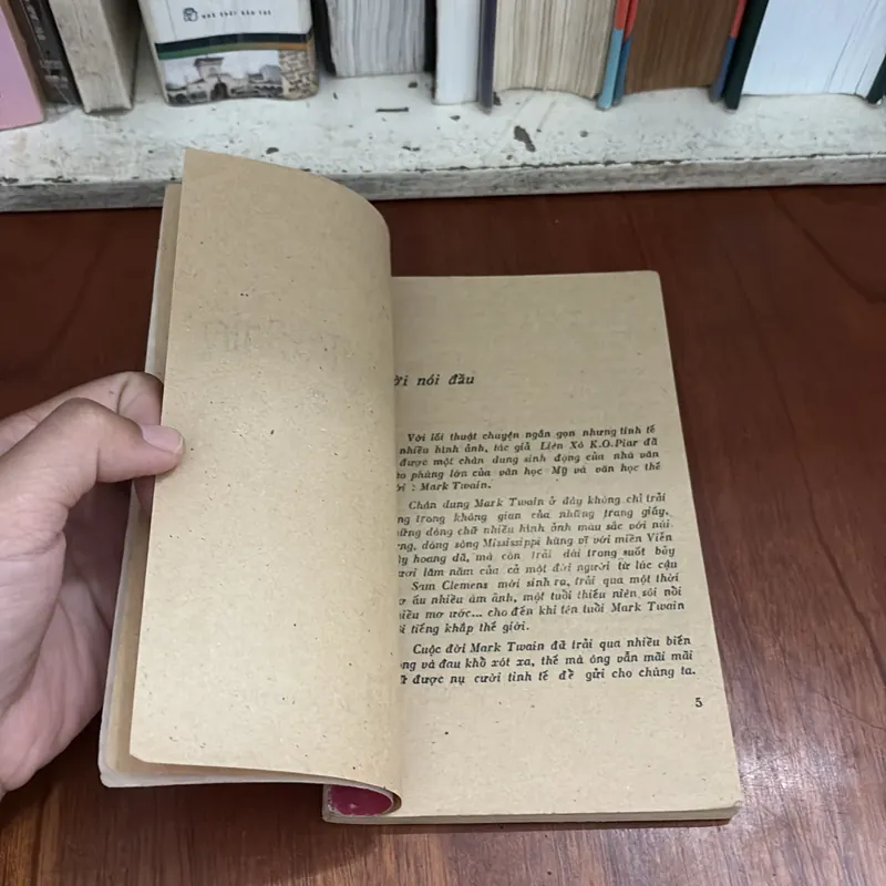 II Sách Xưa: MARK TWAIN 1835 • 1910 - K. O. PIAR - 1987 599637