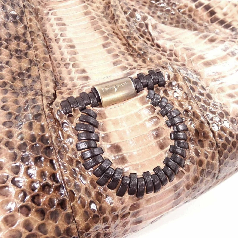 Túi xách Salvatore Ferragamo 21 C209 - Hàng hiệu chính hãng 766455