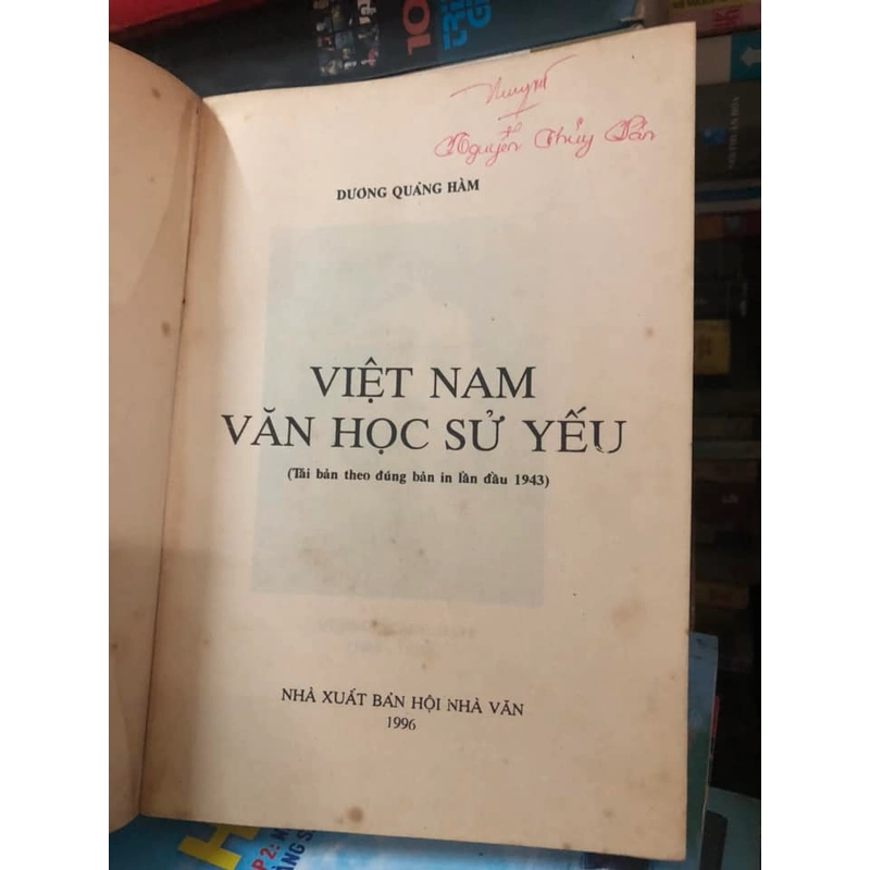 Sách Việt Nam văn học sử yếu - Dương Quảng Hàm 306891