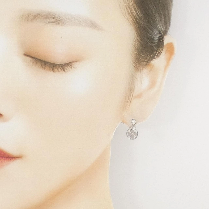 Bông tai Louis Vuitton Pius Monogram Idylle - Hàng hiệu Authentic 844337