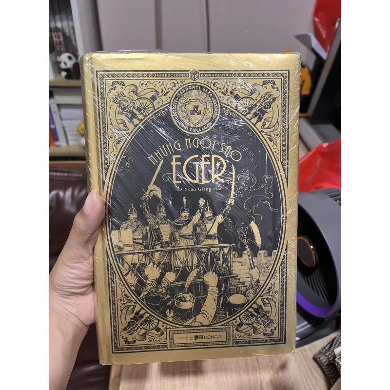Những ngôi sao Eger - bìa cứng 991230