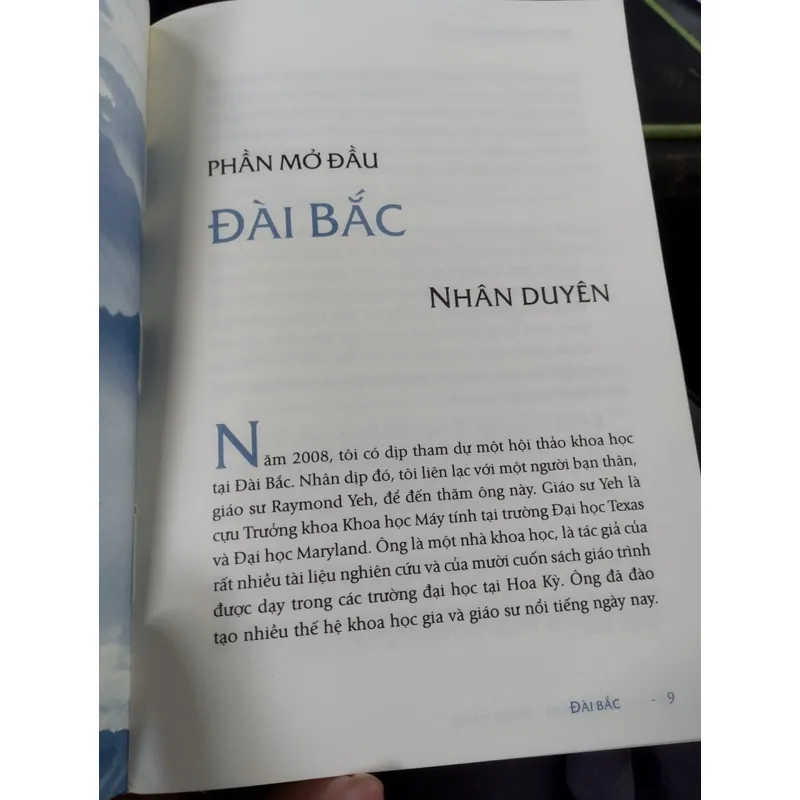 Muôn kiếp nhân sinh của tác giả Nguyên Phong. 



 695755