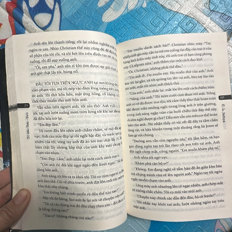 50 Sắc thái Xám Đen  391167