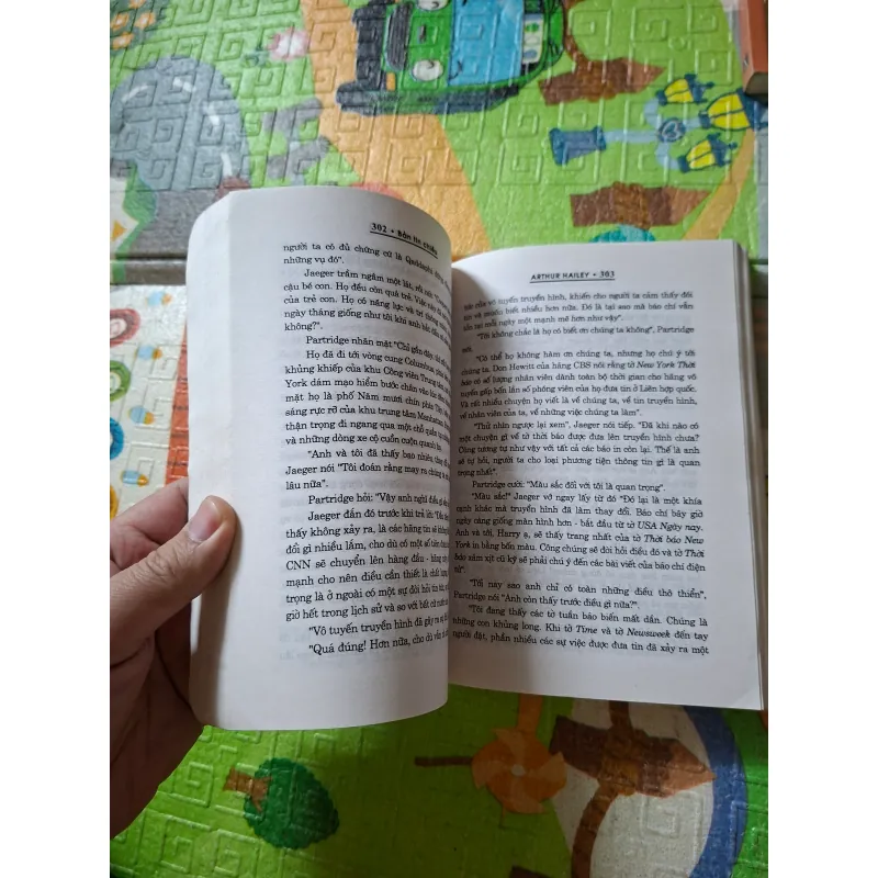 Bản Tin Chiều 929647