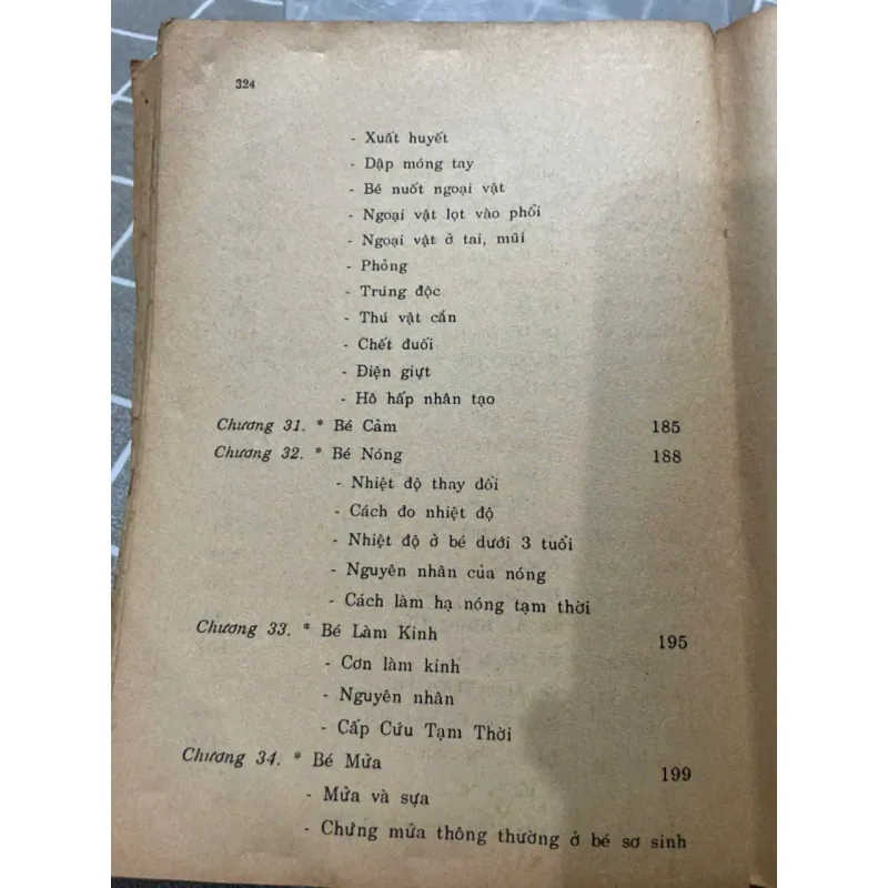 TỪ ĐIỂN NGA- VIỆT - XUẤT BẢN 198X, HƠN 700 TRANG 556830