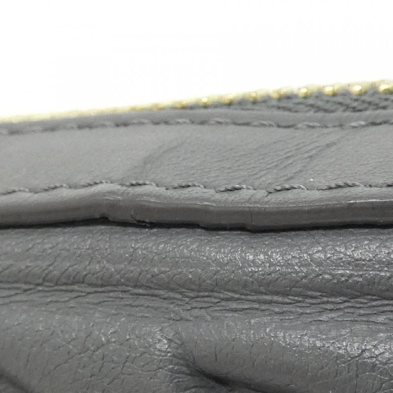 Ví đeo vai Louis Vuitton LV Ornament Soft Trunk M82035 612641