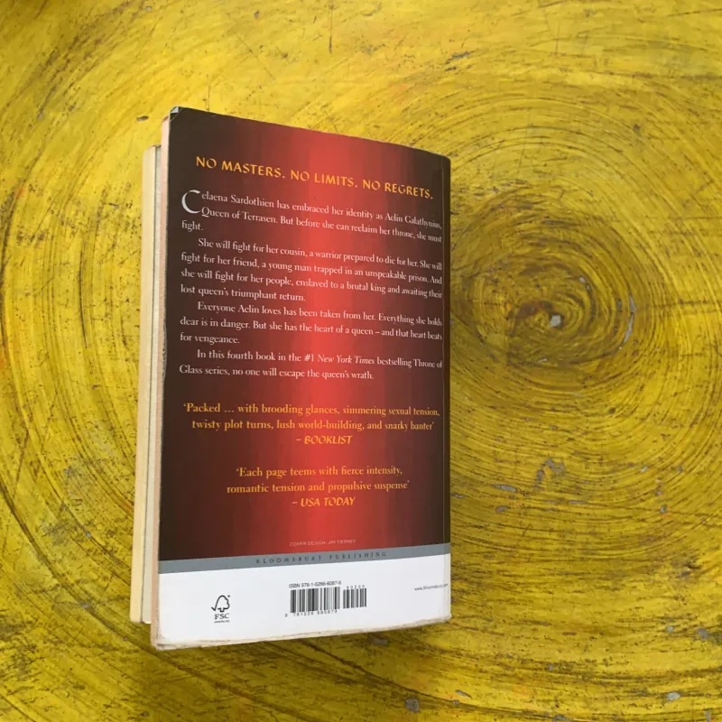 QUEEN OF SHADOWS- SARAH J. MAAS 937376