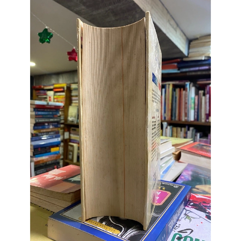 le Petit Larousse Illustre 738431