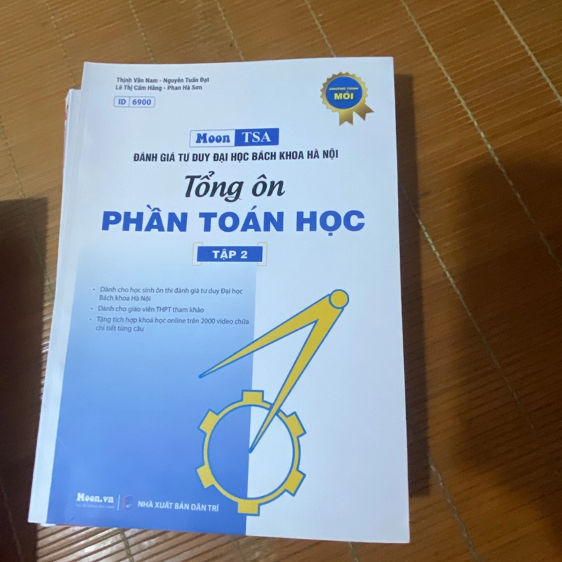 Combo luyện thi Đánh giá tư duy TSA của moon book (có lời giải, video chữa chi tiết) 447201