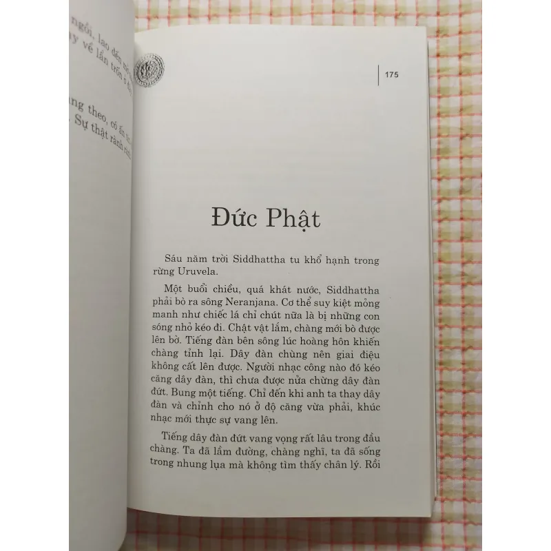 ĐỨC PHẬT, NÀNG SAVITRI VÀ TÔI - Hồ Anh Thái • Bản in năm 2007 • Tốt 751320