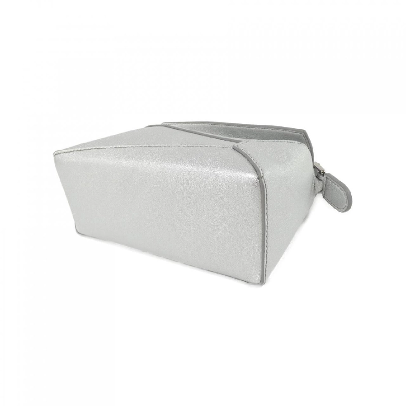 【Sản phẩm mới】Túi Loewe Puzzle Edge Mini A510P88X43 618042