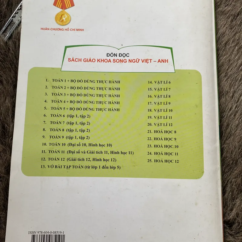 (Song ngữ) Vật Lí 10 song ngữ Việt Anh 603164