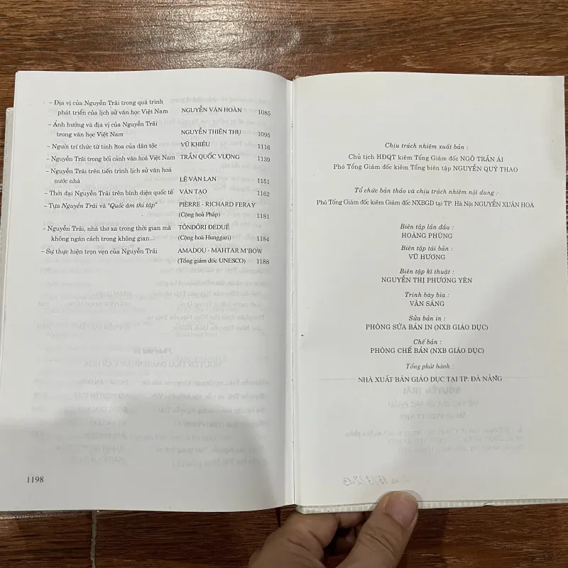 Nguyễn Trãi về tác gia và tác phẩm (10) 1002642