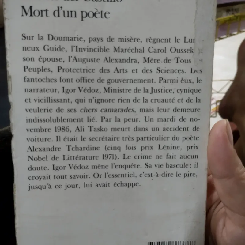 cuốn tiểu thuyết "Mort d'un poète" (Cái chết của một nhà thơ) của Michel del Castillo. 563788