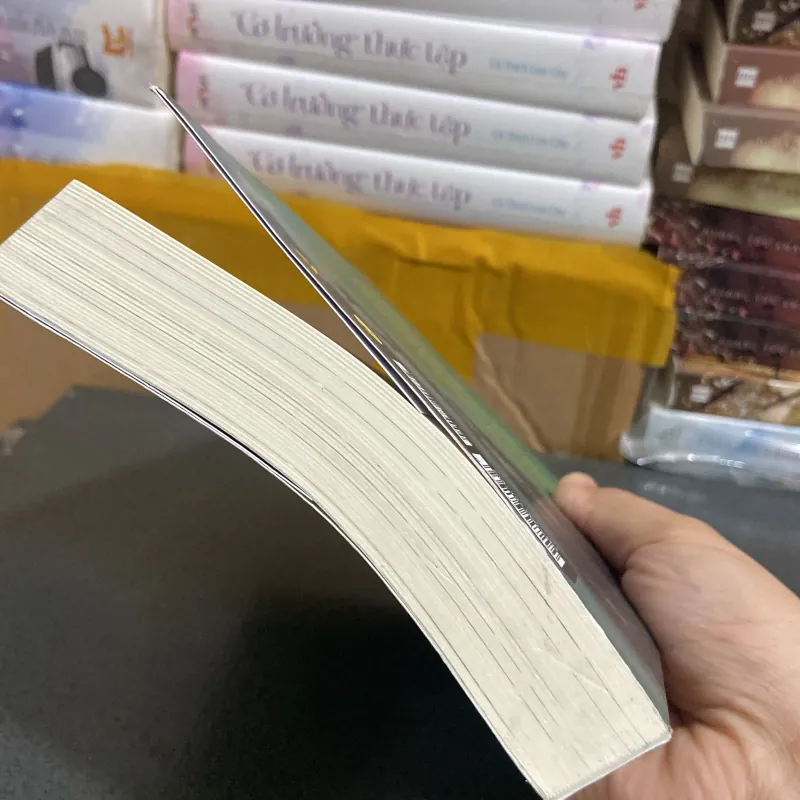 (Trinh thám) - Bóng tối dưới ánh đèn (tập 3) - Dương Hành Triệt 976209