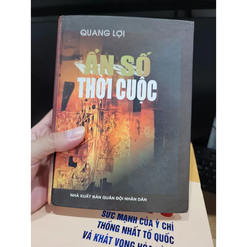 Ẩn số thời cuộc 693615