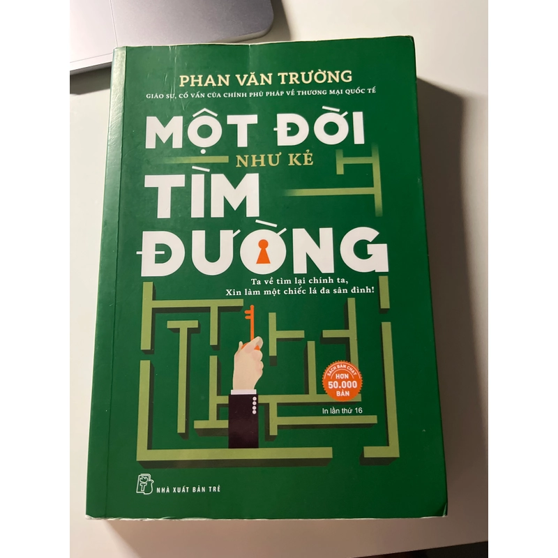 Một đời như kẻ tìm đường - GS. Phan Văn Trường 478650