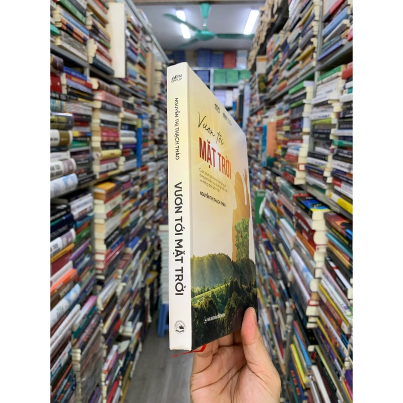 Vươn tới mặt trời - nguyễn thị thạch thảo 549963