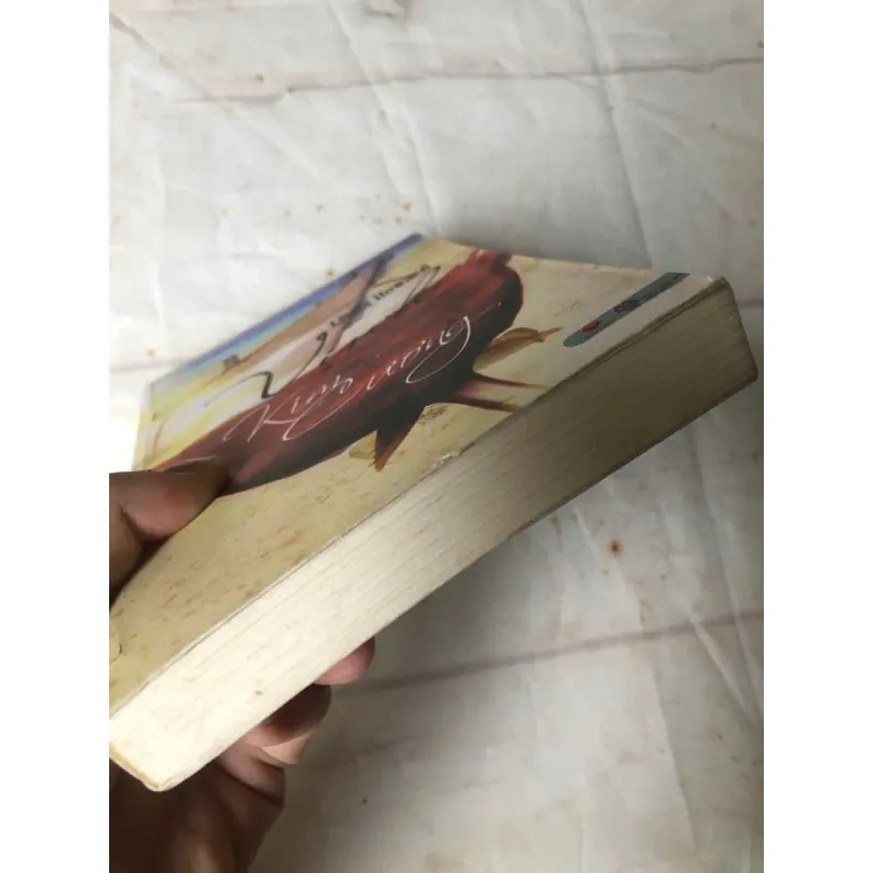 Vịnh Kim Cương - Linda Howard 800678