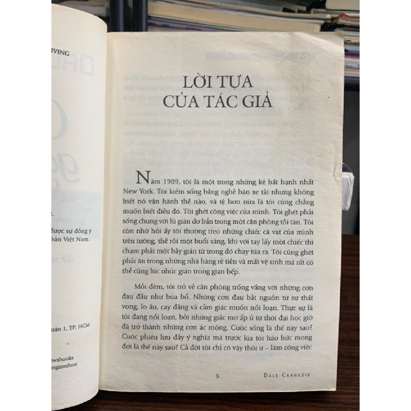 Quẳng gánh lo đi & vui sống – Dale Carnegie 577606