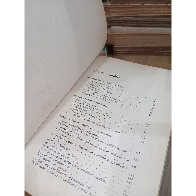 Électronique - M. Bornand 792189