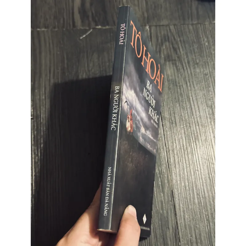 Ba người khác - Tô Hoài 590340