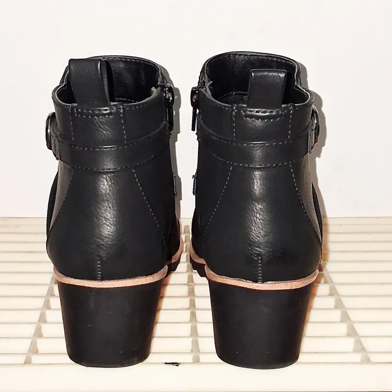 Giày boot nữ Lifestride gót 5cm size 37-38 màu đen mới 1025815