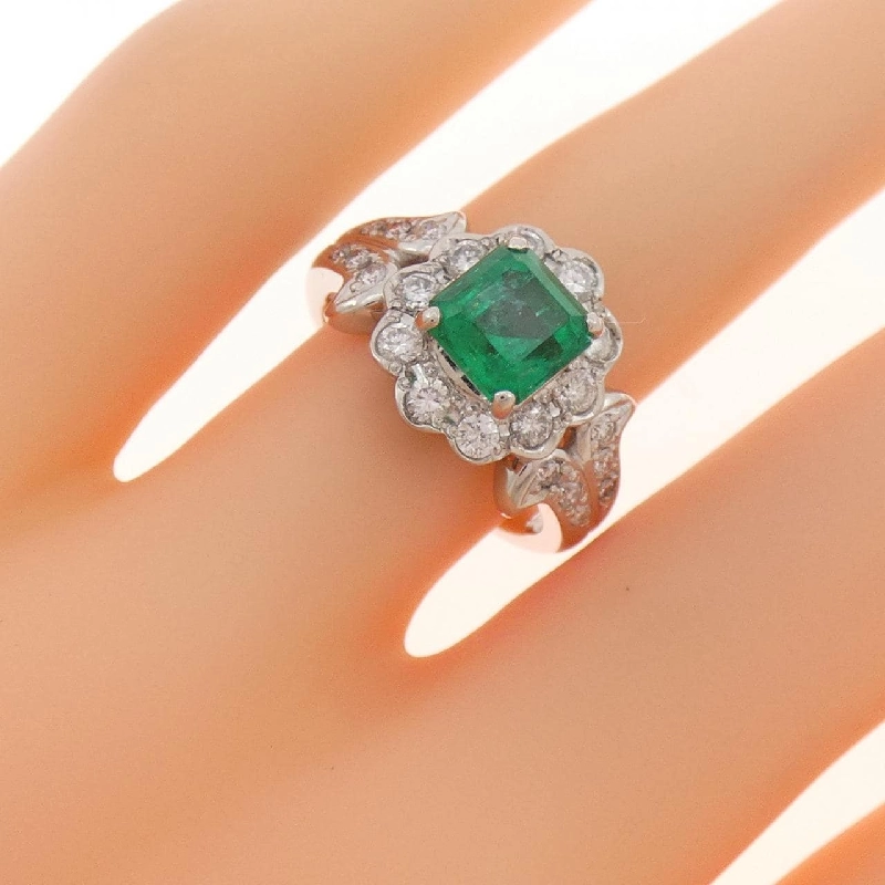 Nhẫn Emerald PT900 1.27CT - Hàng hiệu Chính hãng 850864