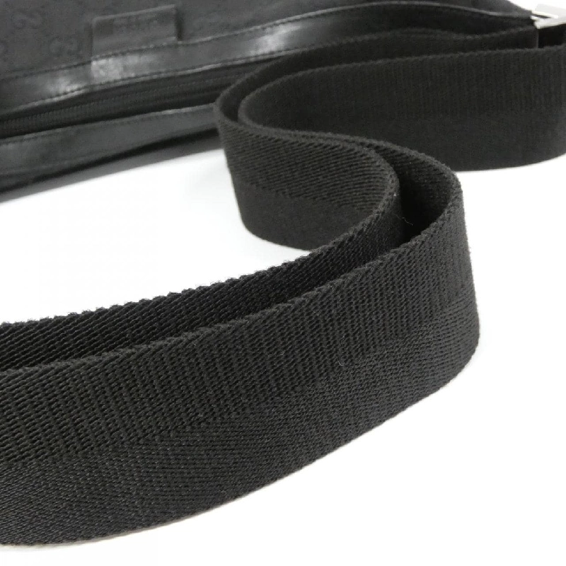 Túi đeo vai Gucci 35098 - Hàng hiệu Chính hãng 802745